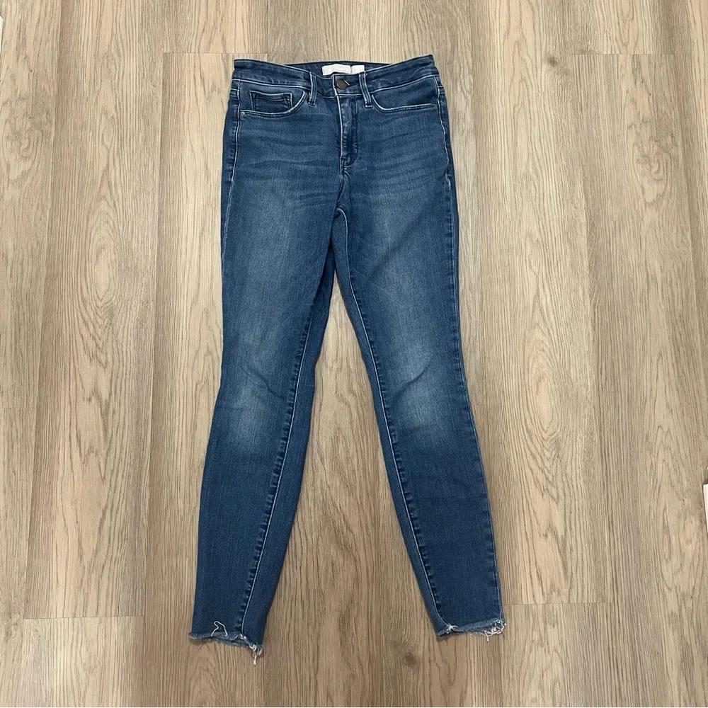 Athleta Sculptek Skinny Jeans Raw Hem Stretch Sculpting Denim Size 4